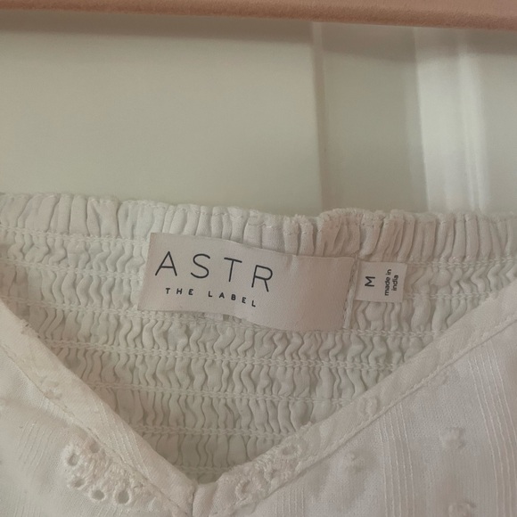 ASTR Amoura White Eyelit Top - Picture 9 of 9